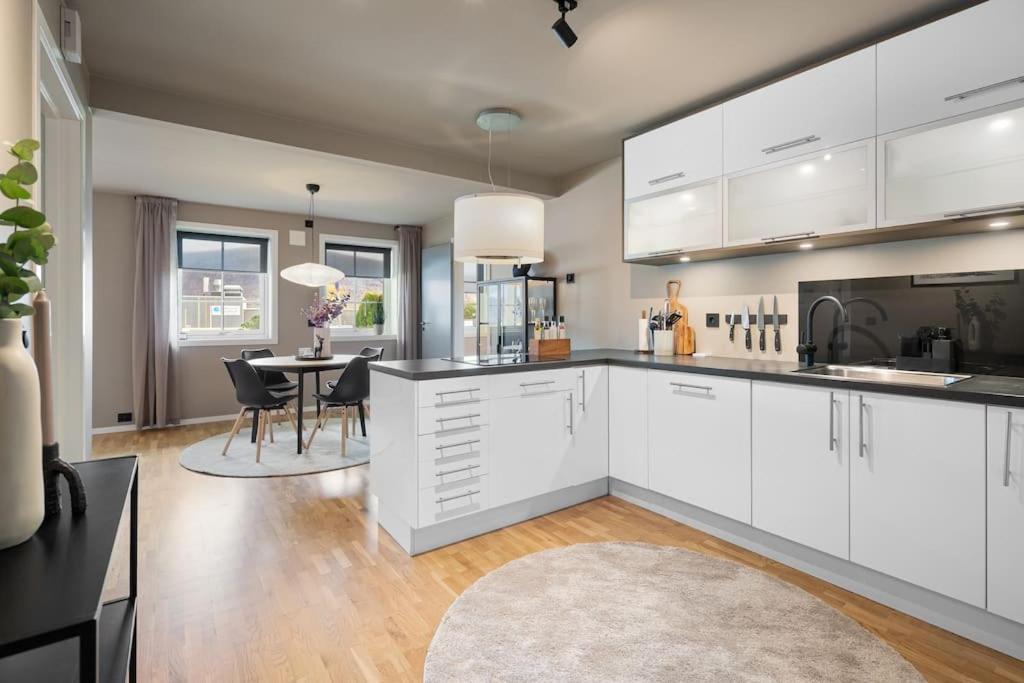 טרומסה Aurora Luxury Apartment מראה חיצוני תמונה